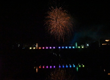 白川橋ライトアップの様子